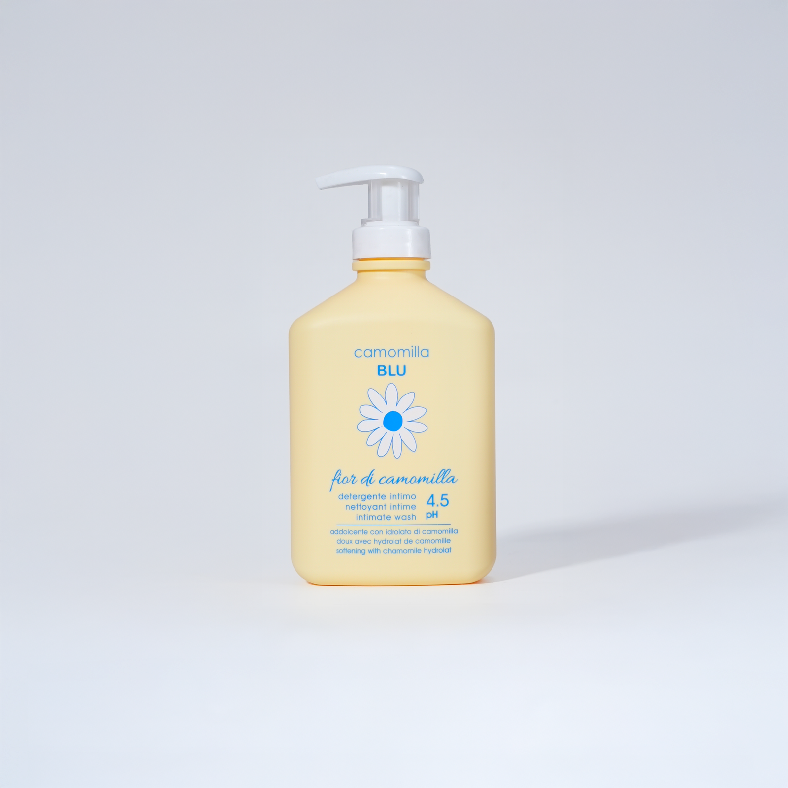 CAMOMILLA BLU NETTOYANT INTIME 4.5 FIOR DI CAMOMILLA 300ML