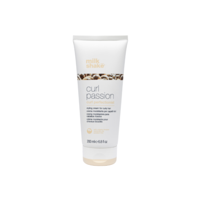 MILK SHAKE CURL PASSION PERFECTIONIST CREME MODELANTE POUR CHEVEUX BOUCLES 200ML